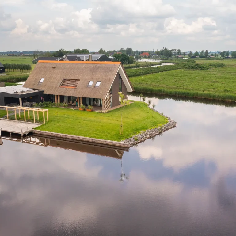 Dronefotografie-architectuur-broek-joure