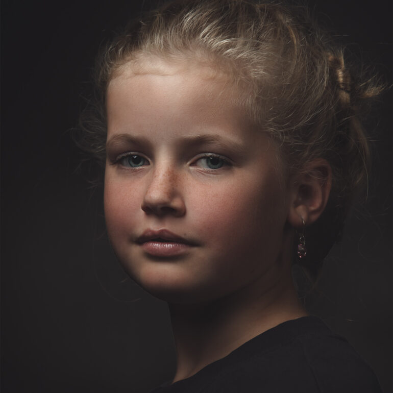 fine-art-fotograaf-friesland-heerenveen-portret-chiaroscuro